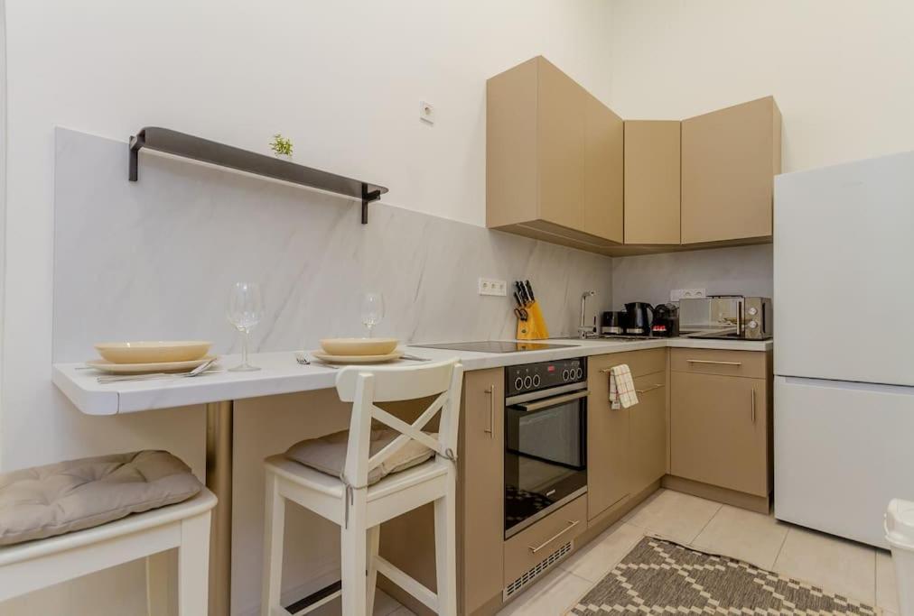 Apartmento Albero Di Acacia By Nw Будапеща Екстериор снимка