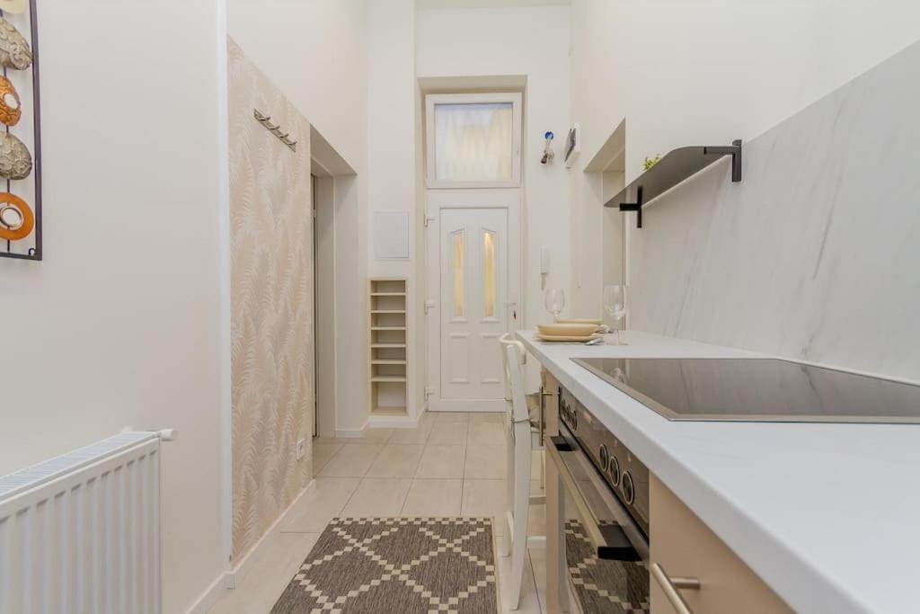Apartmento Albero Di Acacia By Nw Будапеща Екстериор снимка
